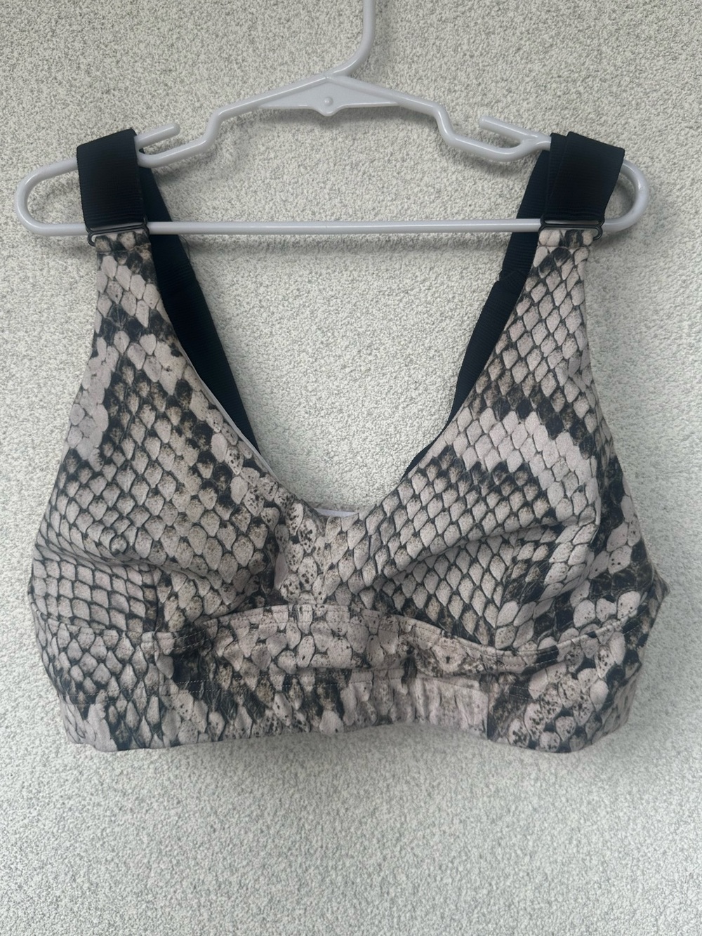 Varley Snake Print Sports Bra Size Small Performance First Racerback